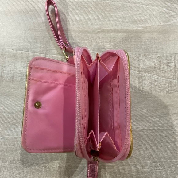 Pink and Gold Disney Princess Wallet - Picture 8 of 12